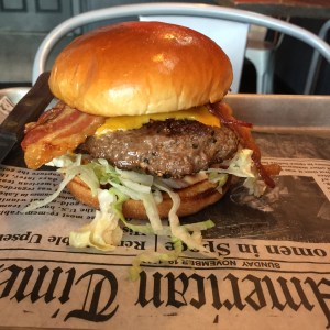 Bacon cheeseburger