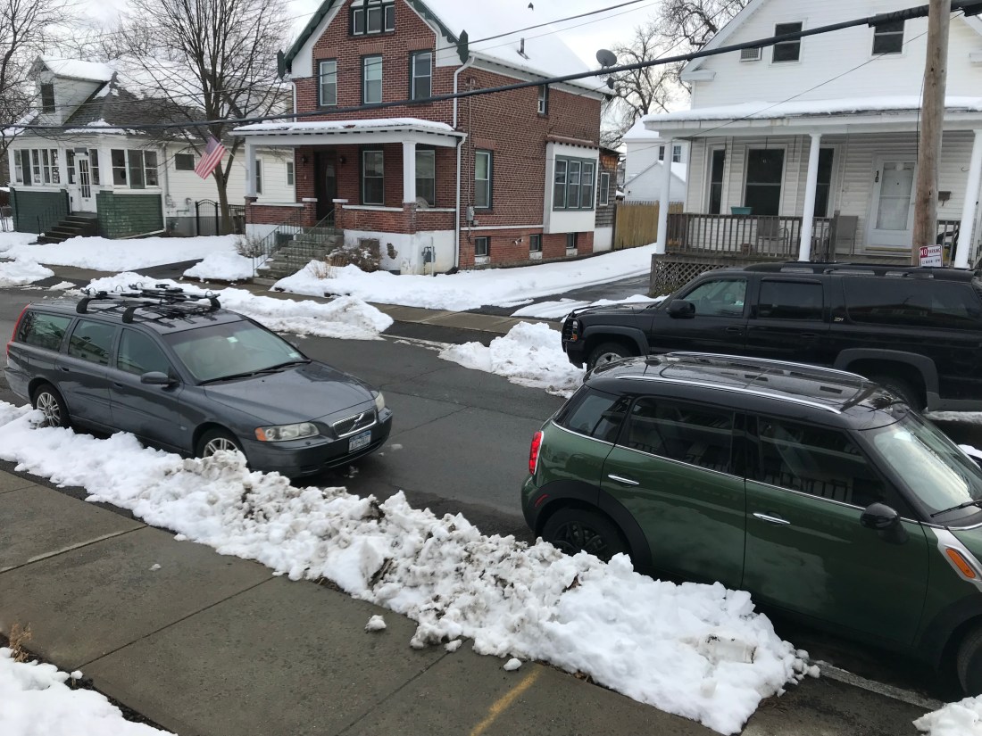 D5EE6A80-AC66-4B20-9936-272A0D07C9D9