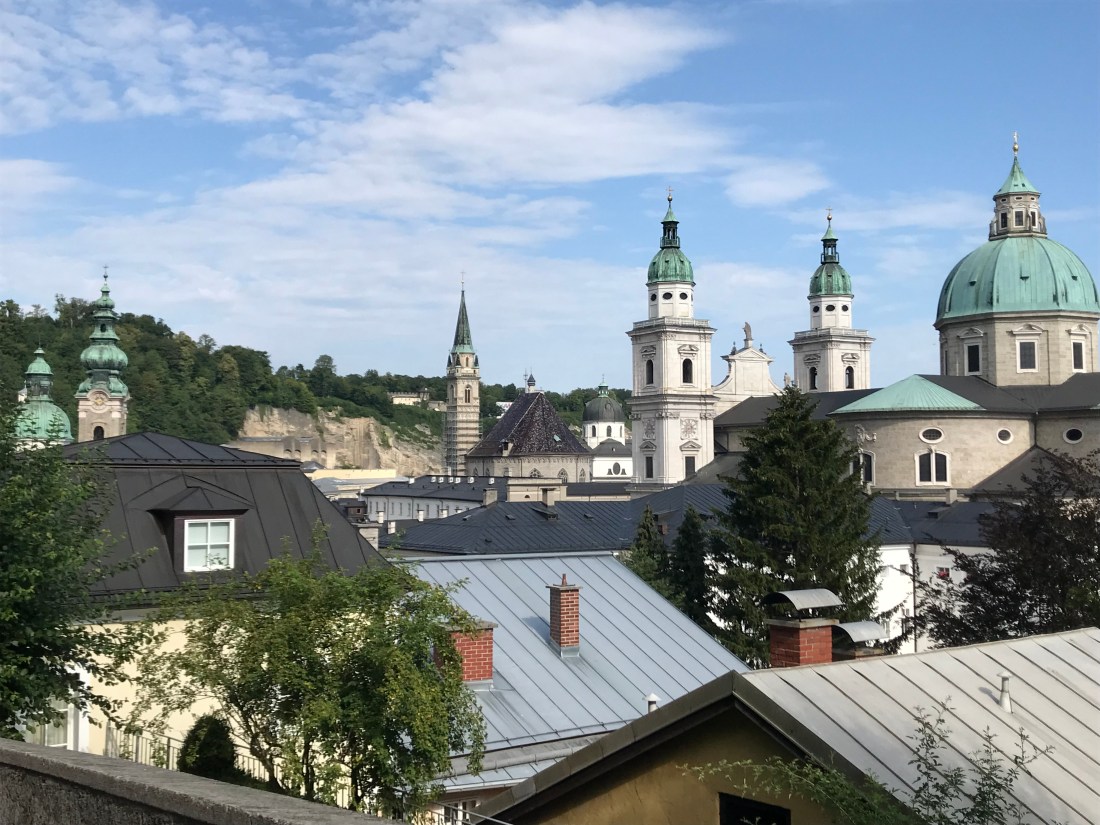 1879C803-5B5E-4856-A45E-95DF66529221