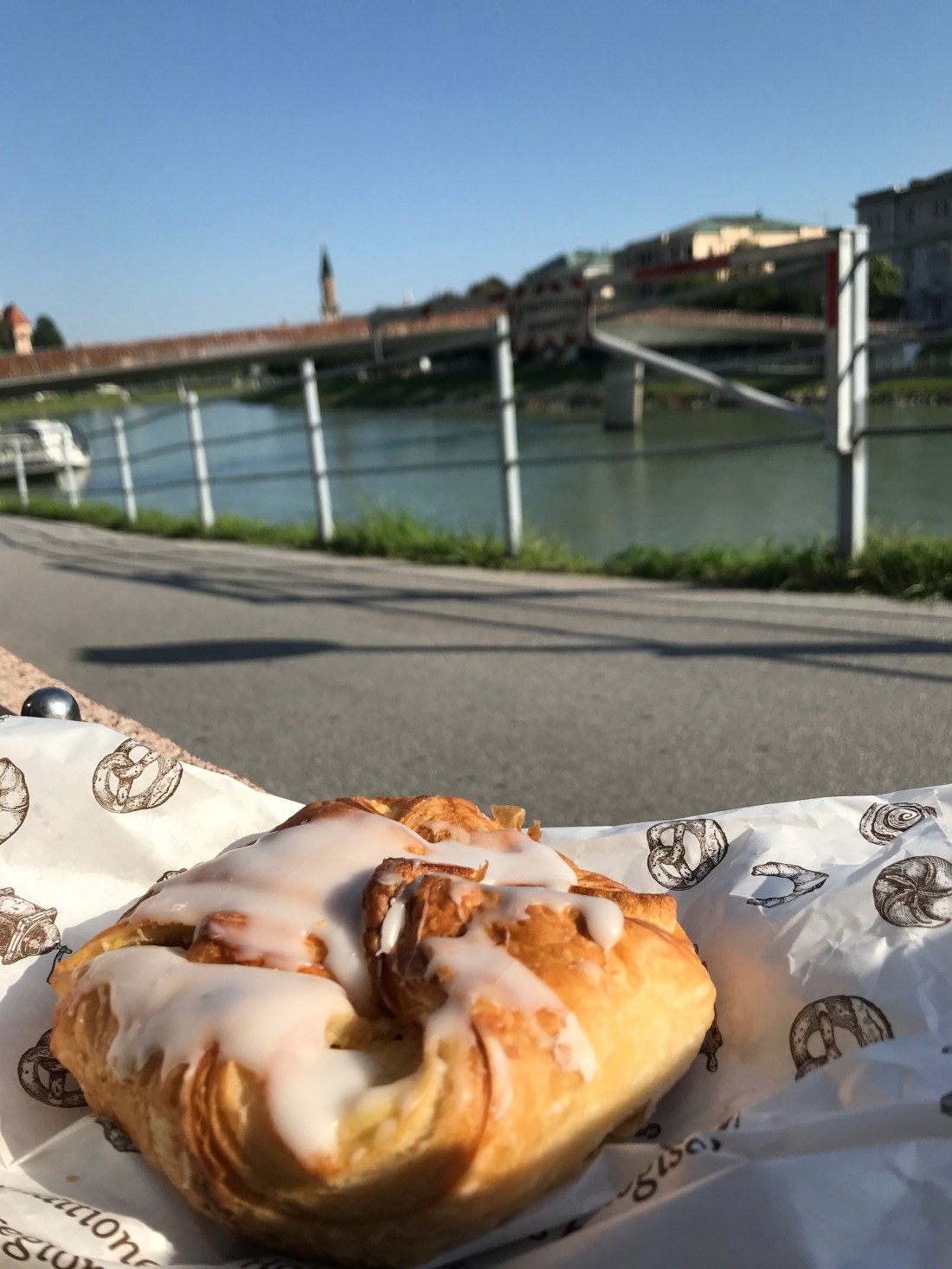 B70F0AB5-4BAA-4406-90EA-1B68F4E75193