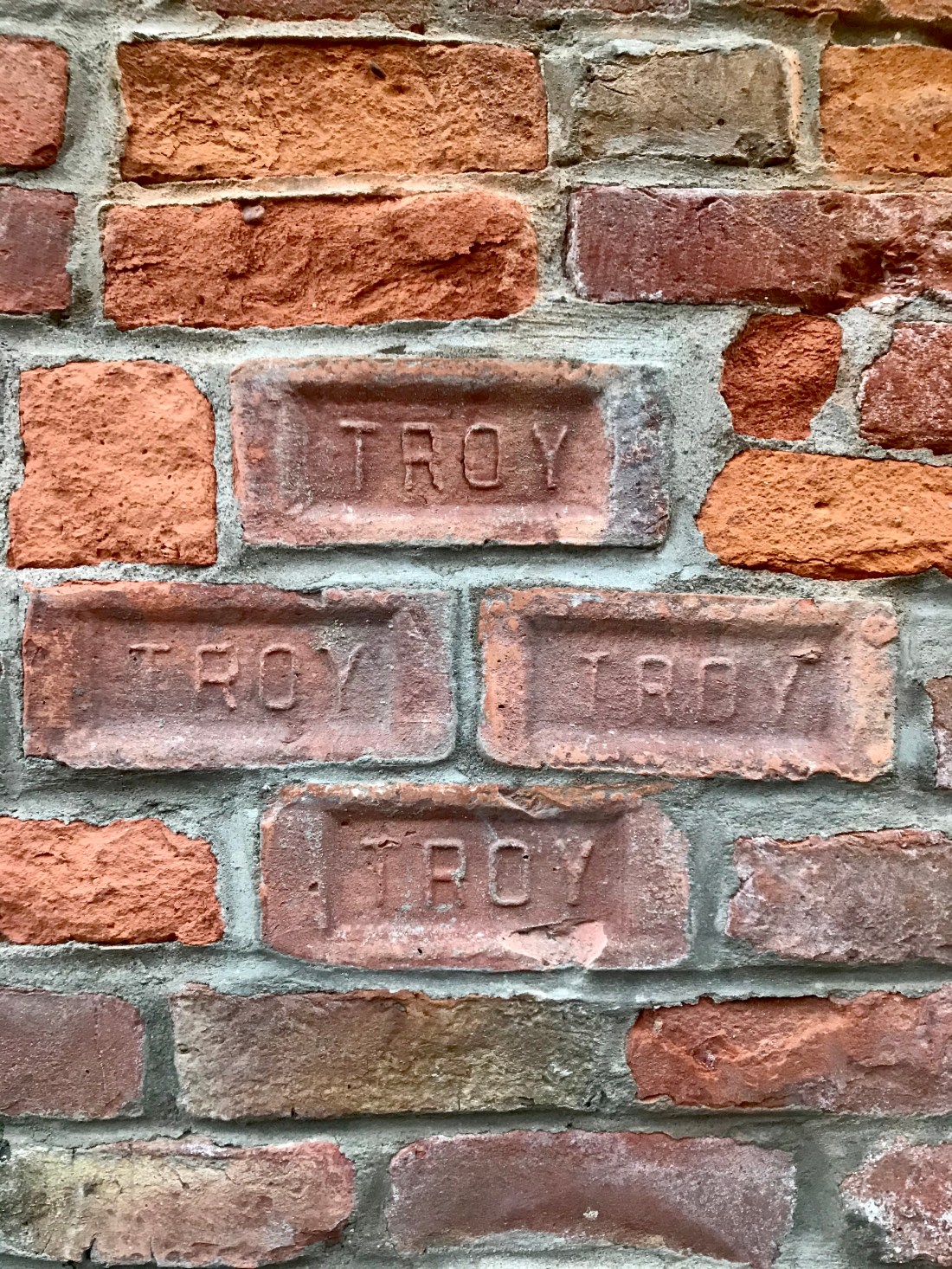 89B643F5-6AA3-4BD9-9BEB-6EC8539FD912